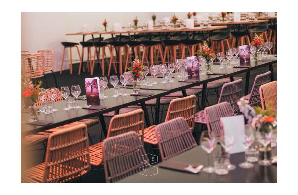 Tafel Long Island 300 zwart Low Tafel Long Island 300 zwart Low