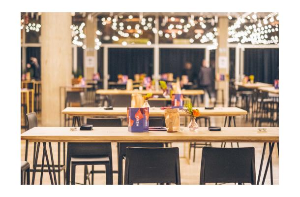Tafel Boomstam 300 zwart High Tafel Boomstam 300 zwart High