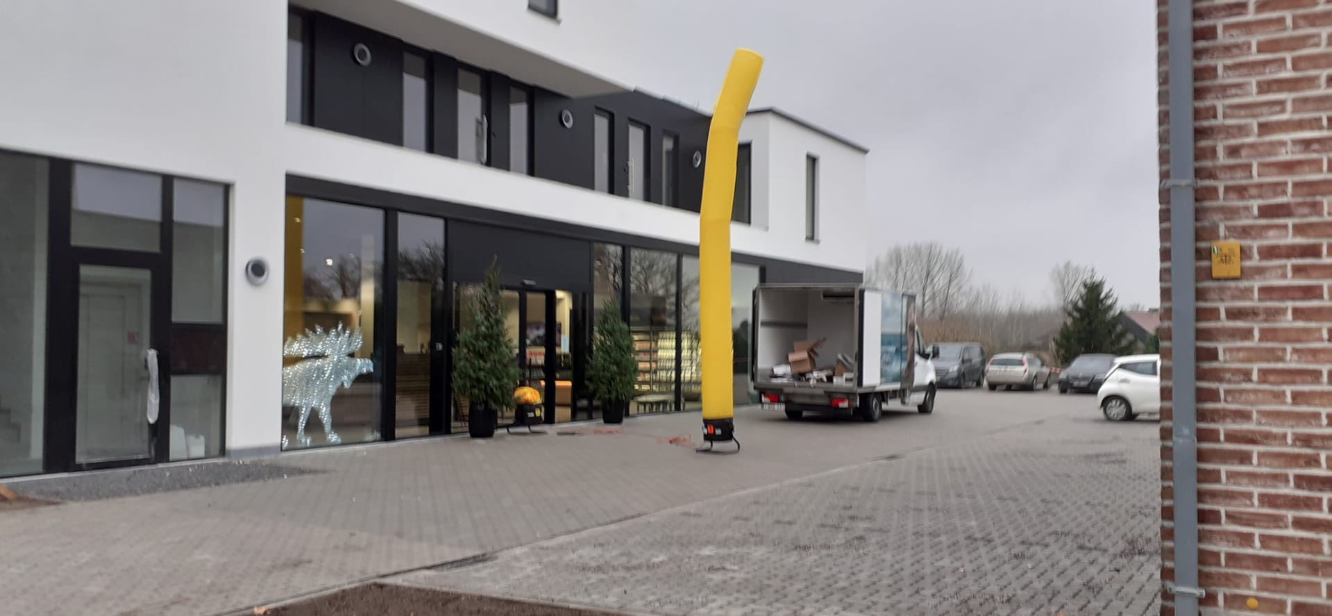 Skytube 6m Geel incl. blower Skytube 6m Geel incl. blower