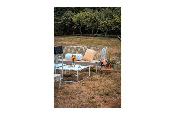 Zetel Stella 3-zit wit + zitkussen zand Zetel Stella 3-zit wit + zitkussen zand