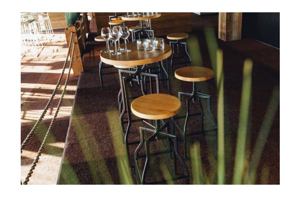 Statafel Tabouret zwart Statafel Tabouret zwart